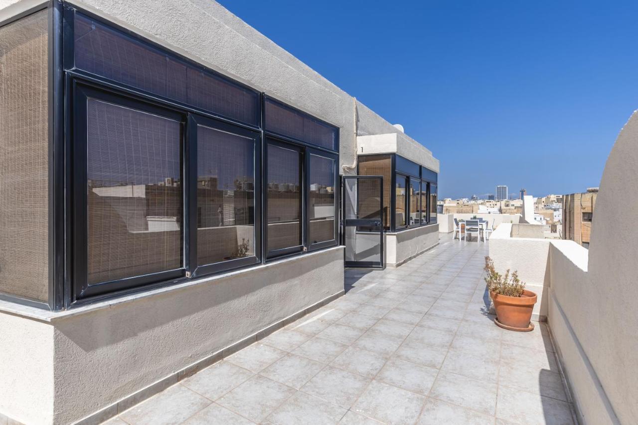 Large Terrace Penthouse Sliema Apartment Luaran gambar